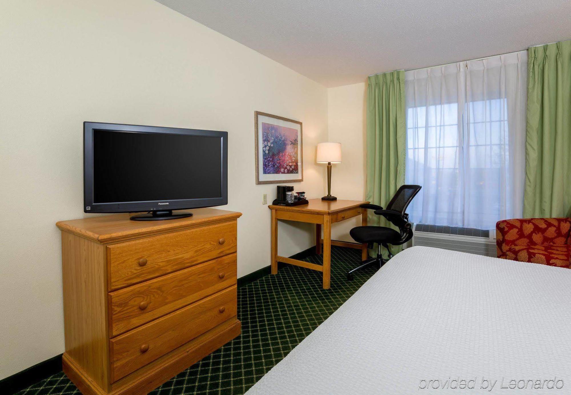 Best Western Worlds Of Fun Kansas City Exterior foto